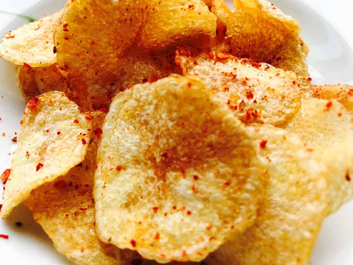 How to ensure that potato chips will not broken during seasoning