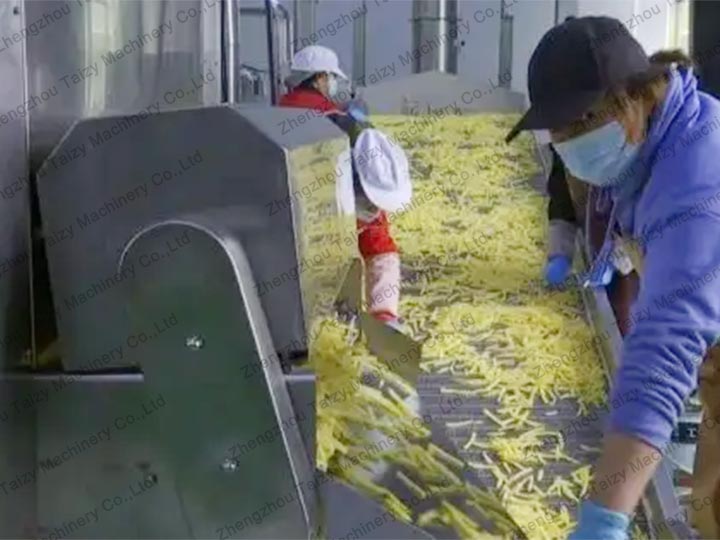 How does the quick-frozen fries production line help potato industry‘s development?