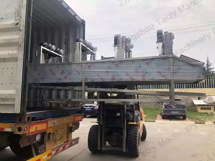 air dryer for the potato chips line